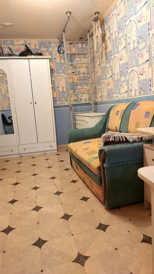 Донецк
Продам 2 ком кв Текстильщик, (6)