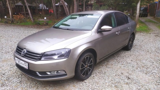 Продам b7.2012 / 1.4 автомат (3)