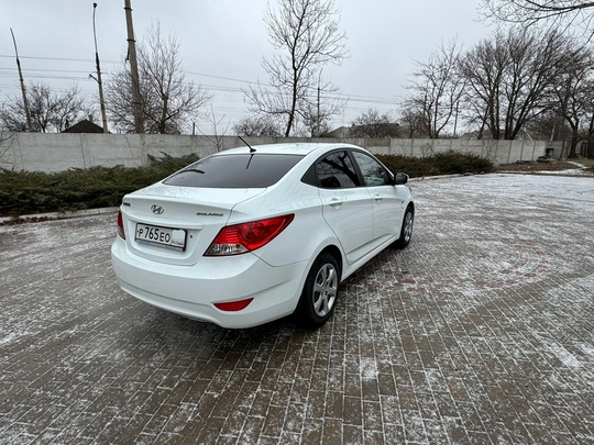 Продаю в хорошие руки Hyundai (1)