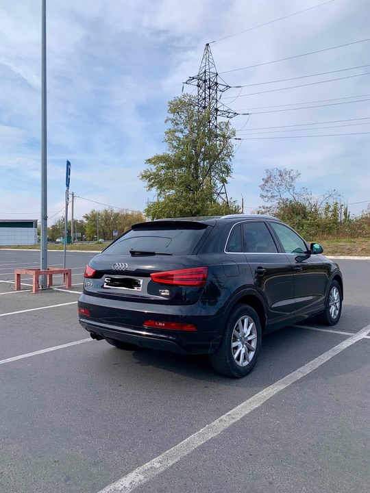 Продам Ауди Q3 2.0 бензин
Quattro (3)