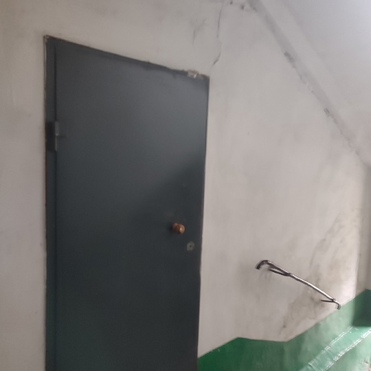 Продаётся 2х комнатная квартира в (9)