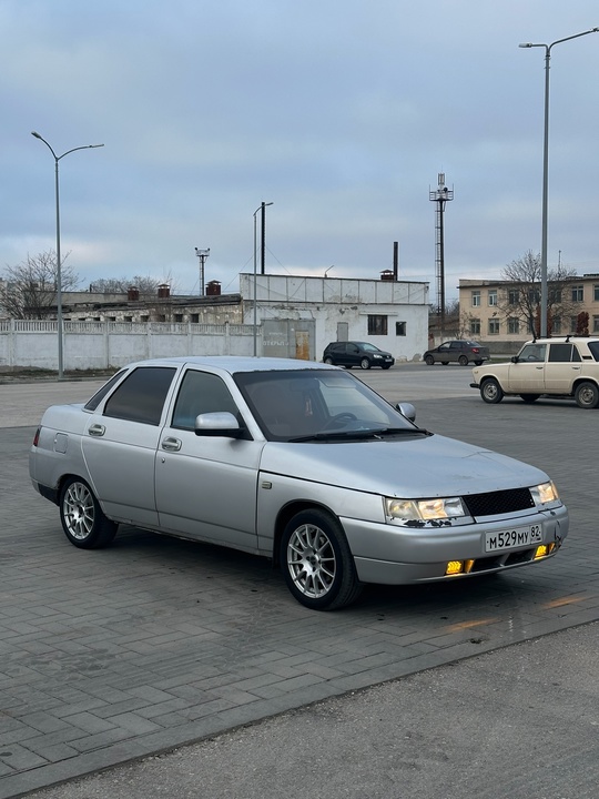 Продам 2110. 2003 года выпуска.
Мотор (2)