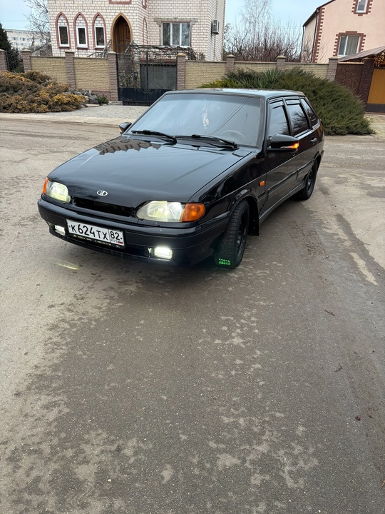 Ваз 2114 2005 год 
Живая