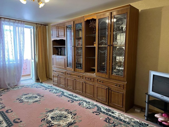 Евпатория ,звонить +7(978)642-06-06 
Продается квартира (5)