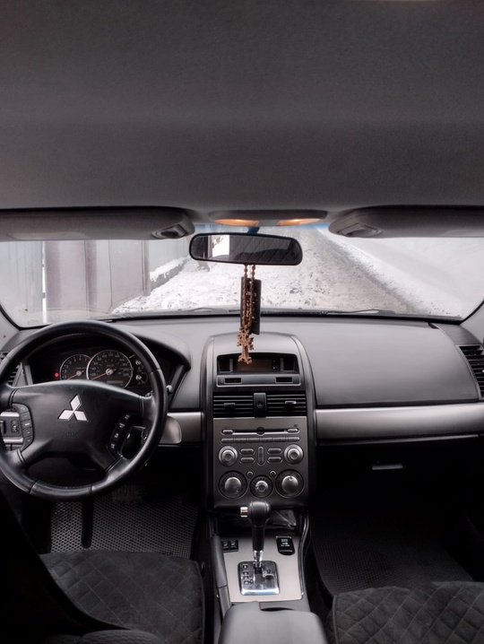 Продам Mitsubishi Galant 2.4 
2008 (8)