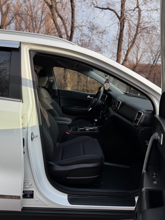 Продам Kia Sportage 2016, 4WD, (6)
