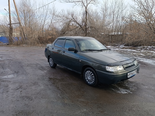 Продам ваз-2110 в хорошем состоянии (3)