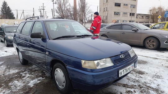 Продам  ваз  2111 (7)