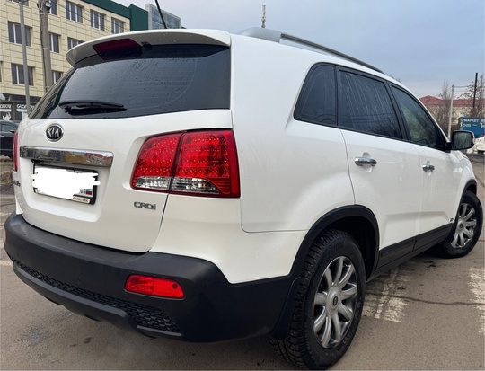 KIA SORENTO 2012 2.2 дизель (3)
