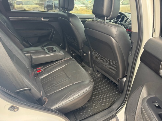 KIA SORENTO 2012 2.2 дизель (6)