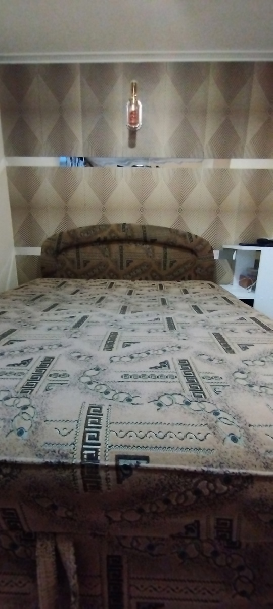 Продам кроватьб/у 140*200 в хорошем (1)