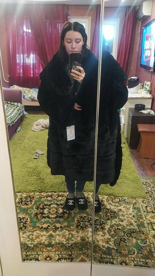 Шуба 
5500
Торг уместен https://vk.com/megasanlg #BiL_1@buy_in_lugansk (1)