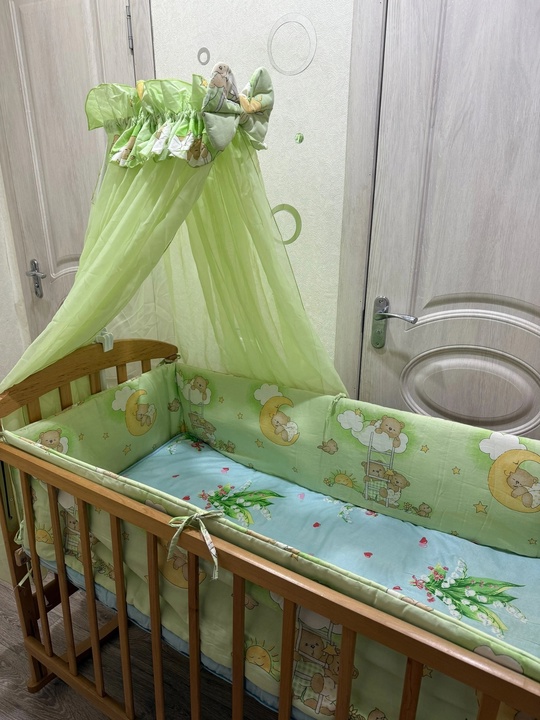 Продам
1-5 фото кроватка колыбель из (2)