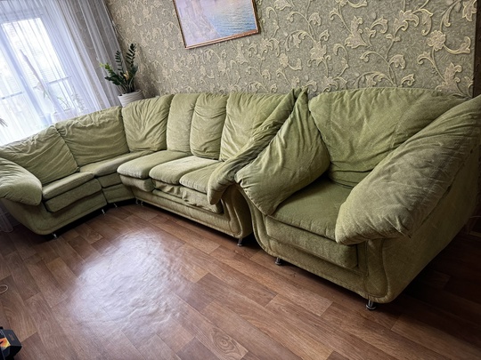 Продам диван Самовывоз 

Предлагайте цену
+79591097496 (1)