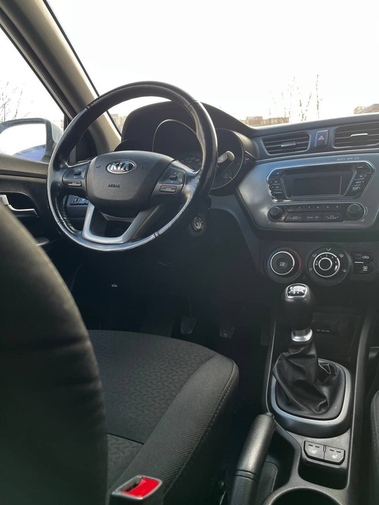 Продам Kia Rio 2014г, мотор (5)