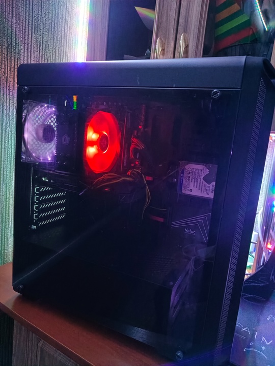 Характеристики:
Корпус ZALMAN i3 Edge черный (1)