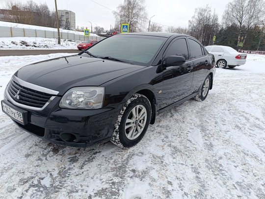 Mitsubishi galant 
2008 г
2.4 АТ (2)