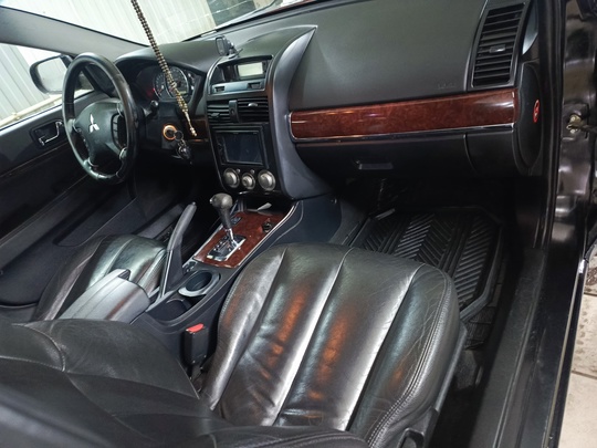Mitsubishi galant 
2008 г
2.4 АТ (7)