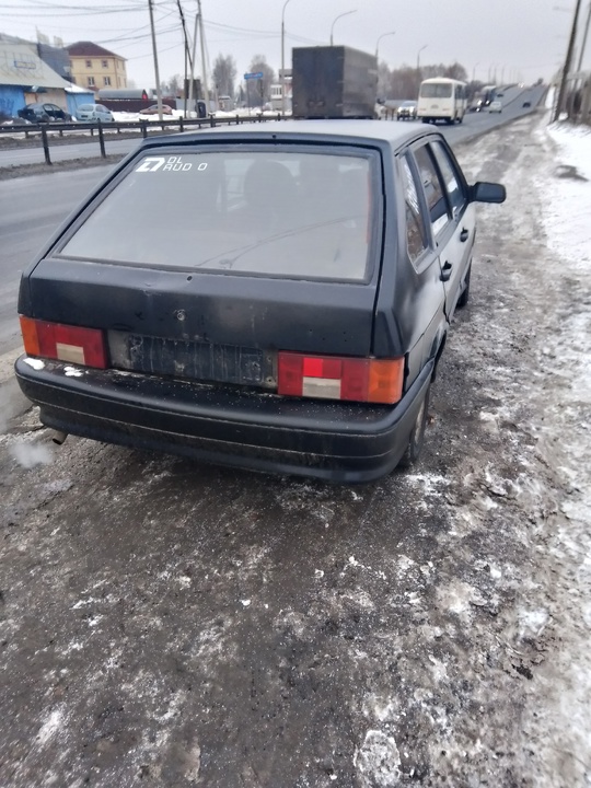 продается ваз 2114 , снята (1)