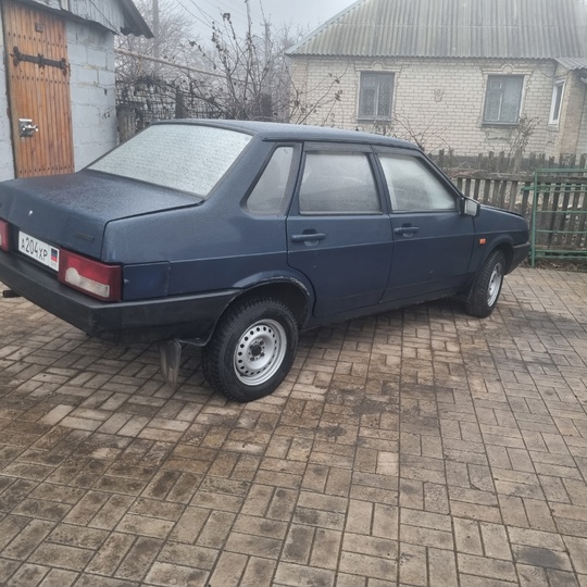 СРОЧНО Продам Ваз 21099 . (1)