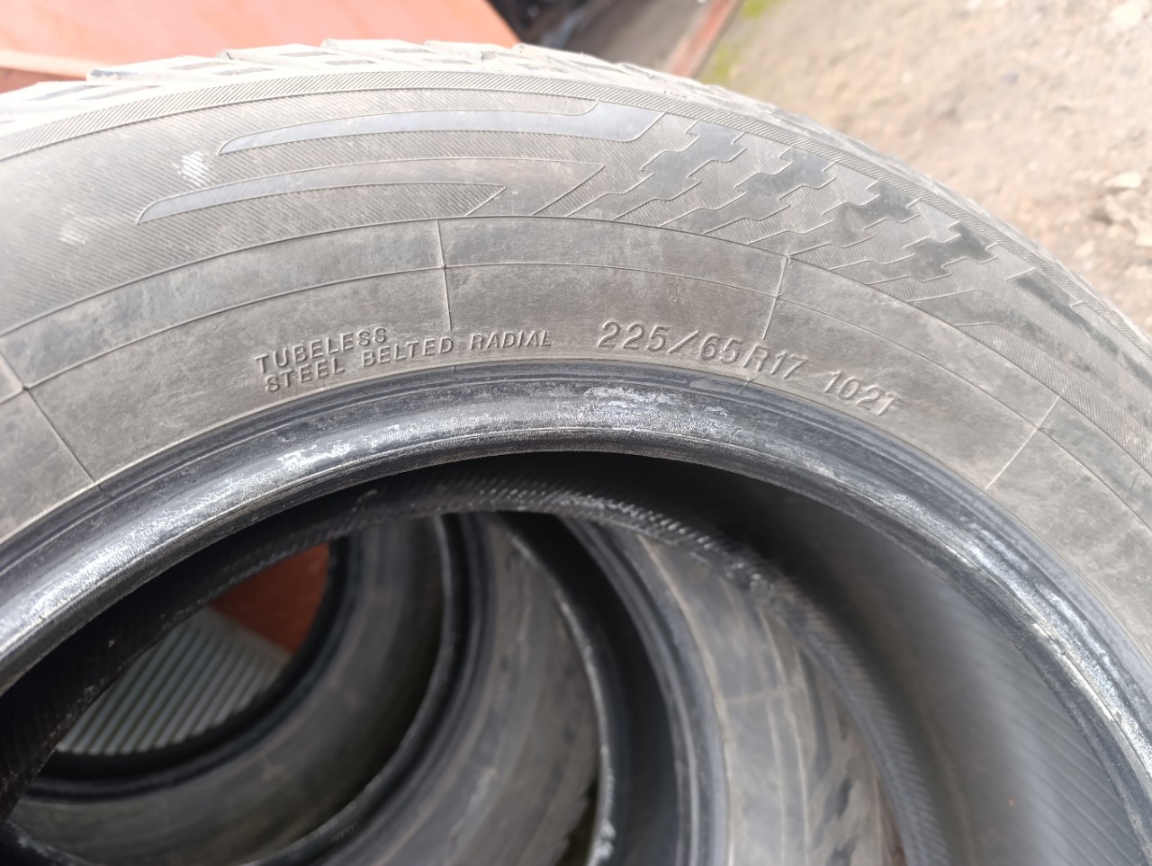 Продам покрышки YOKOHAMA 225/65/R17
Район Текстильщика
Цена (2)
