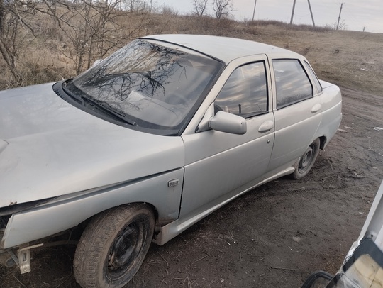 Продам ваз 2110 (2000)год  (1)