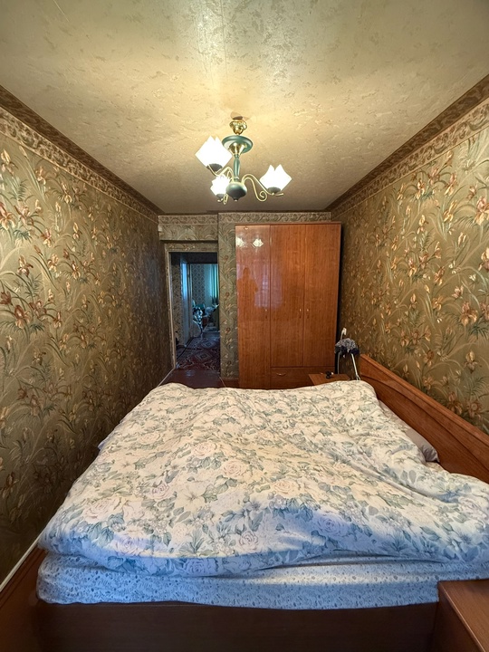 Г Свердловск.Дом 38 (с аркой)Центр (3)