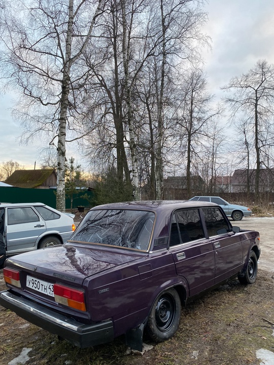 Ваз 2107 карбюратор 
1998 год (3)