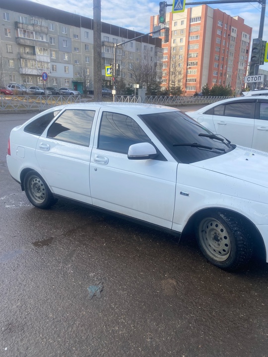 Автомобиль: priora 
Город осмотра: Ярославль (3)