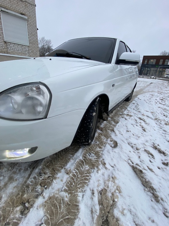 Автомобиль: priora 
Город осмотра: Ярославль (5)