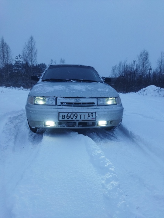 Продам, всë едет, греет, светит