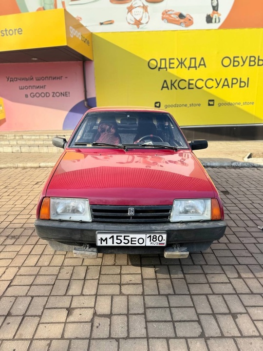 ВАЗ 21099. 2004 год
У машины