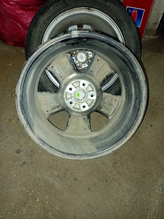 Продам Диск Киа соул 18 (7)