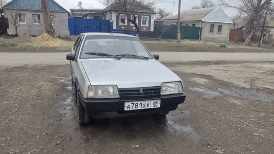 Продам ваз 21099 2002 г (3)