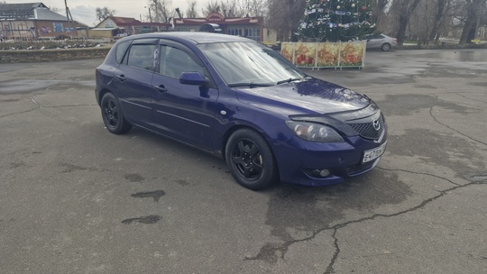 Продам Мазду 3 2004 1.6 (3)