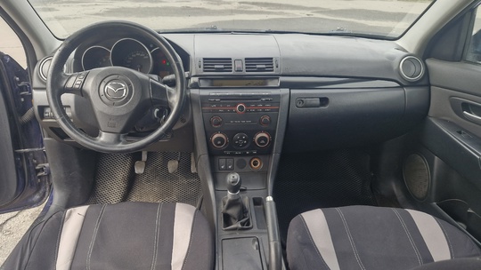 Продам Мазду 3 2004 1.6 (9)