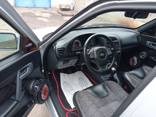 Продам отличный автомобиль ВАЗ 2110 (6)