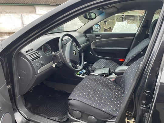 ПРОДАМ Chevrolet Epica
2007 Год 
Состоянии отличное (8)