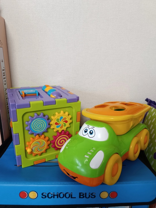 Детские игрушки для малышей. 
800