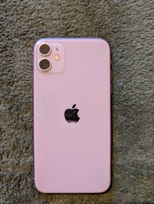 iPhone 11 64 gb
Комплект с