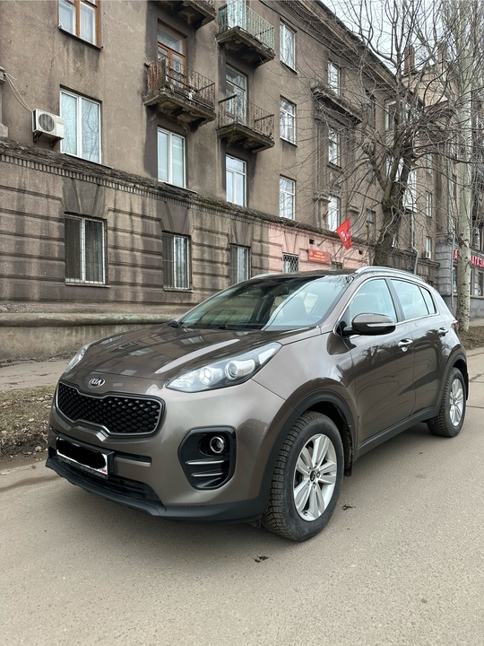 Kia Sportage 4
Год 2016
Объем 2.0