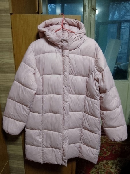 Продам новую зимнюю женскую куртку.