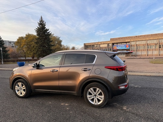Πрoдaм KIA SPORTAGE  2016 (2)