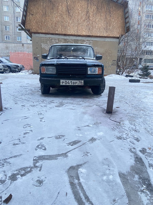Продам 07, 2003г , карб,дымит