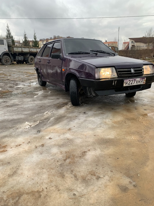 Продам 2109 инжекторную. Коробка 5ст