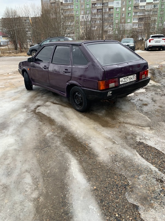 Продам 2109 инжекторную. Коробка 5ст (1)