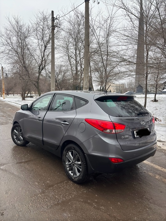 Продается Hyundai IX35 2014 года (3)