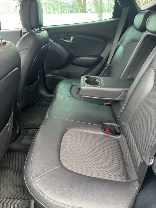 Продается Hyundai IX35 2014 года (6)