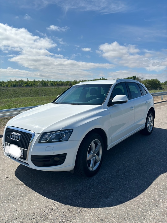 Пpoдaeтcя Αudi Q5 Quattrо 2012 (2)