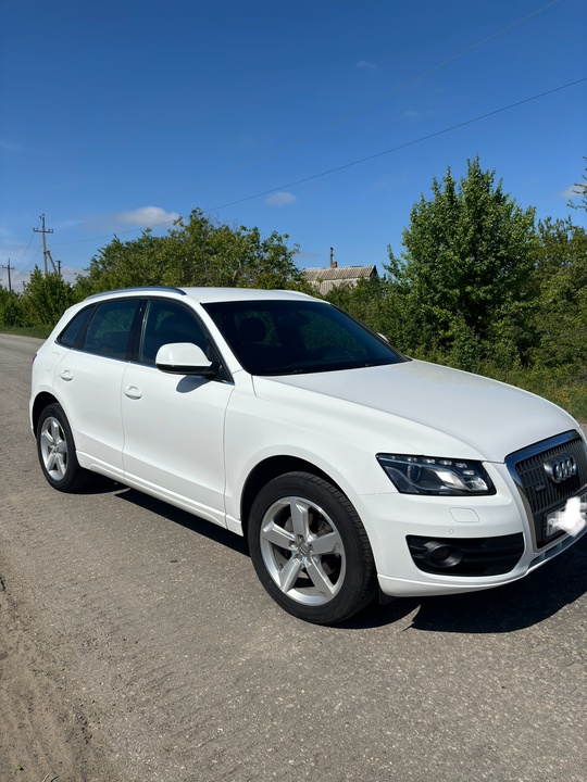 Пpoдaeтcя Αudi Q5 Quattrо 2012 (4)